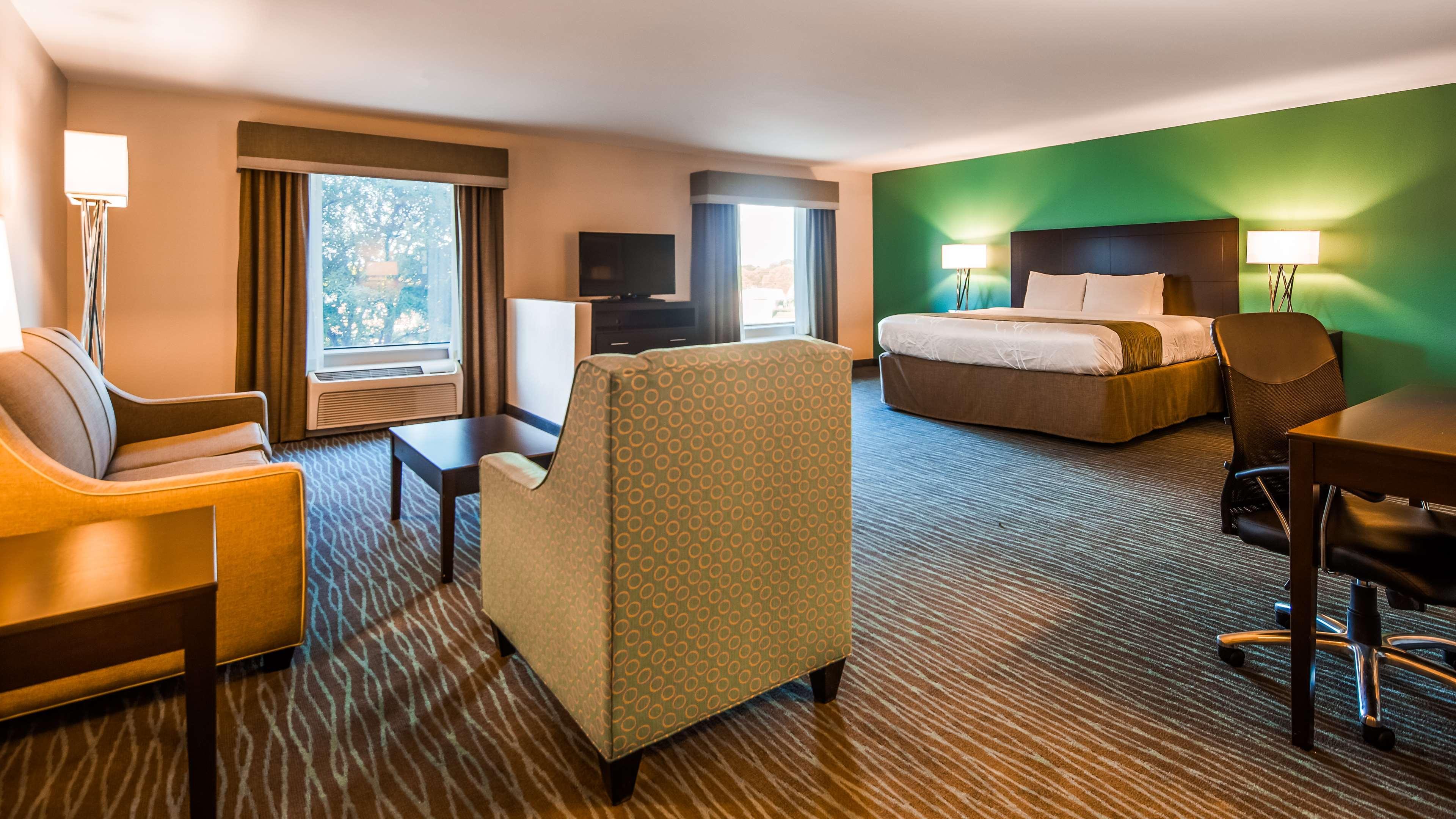 Best Western Golden Prairie Inn And Suites Сидни Екстериор снимка