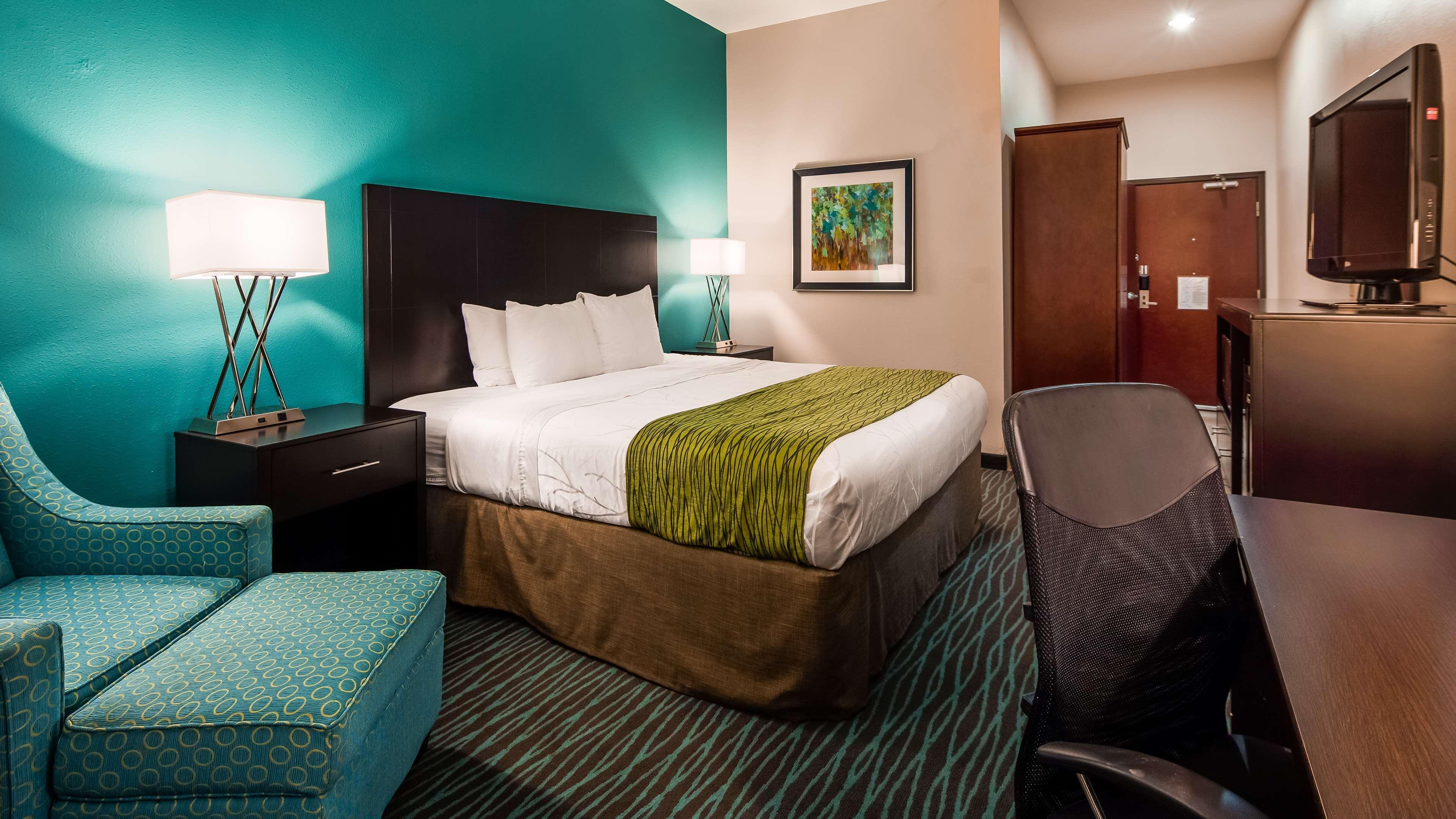 Best Western Golden Prairie Inn And Suites Сидни Екстериор снимка