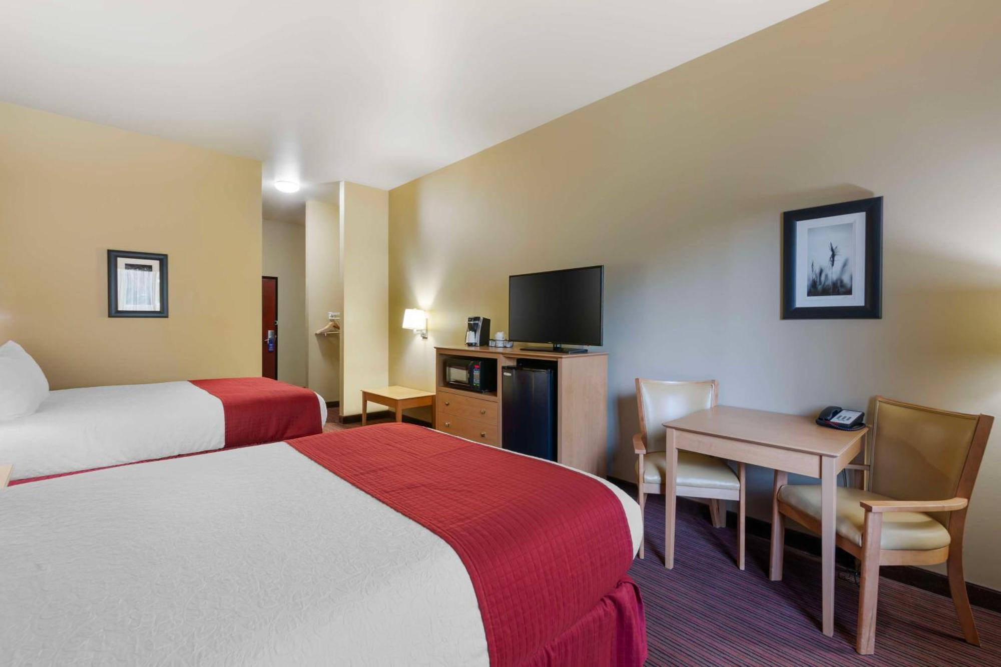 Best Western Golden Prairie Inn And Suites Сидни Екстериор снимка