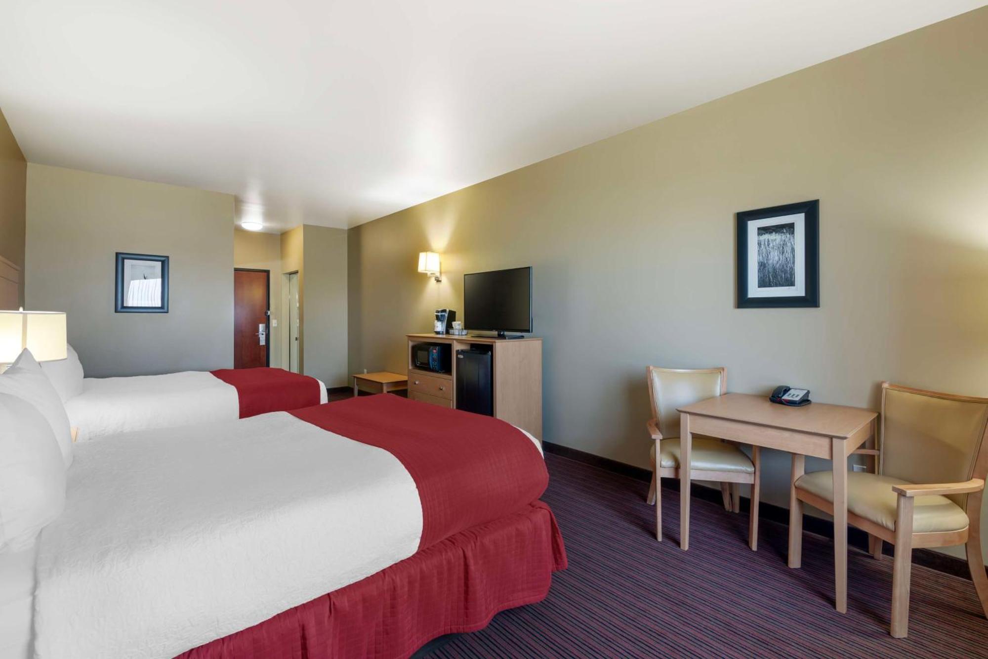 Best Western Golden Prairie Inn And Suites Сидни Екстериор снимка