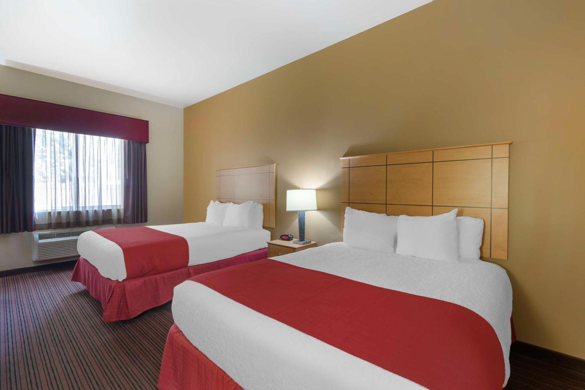 Best Western Golden Prairie Inn And Suites Сидни Екстериор снимка