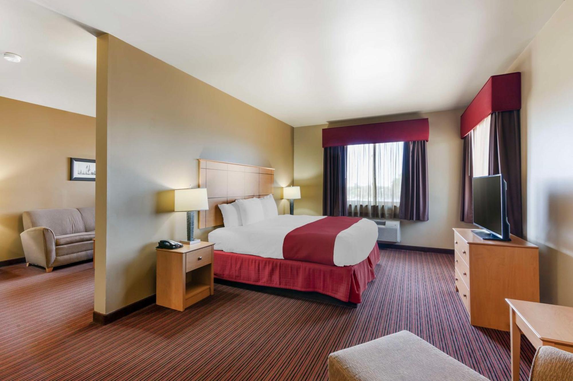 Best Western Golden Prairie Inn And Suites Сидни Екстериор снимка
