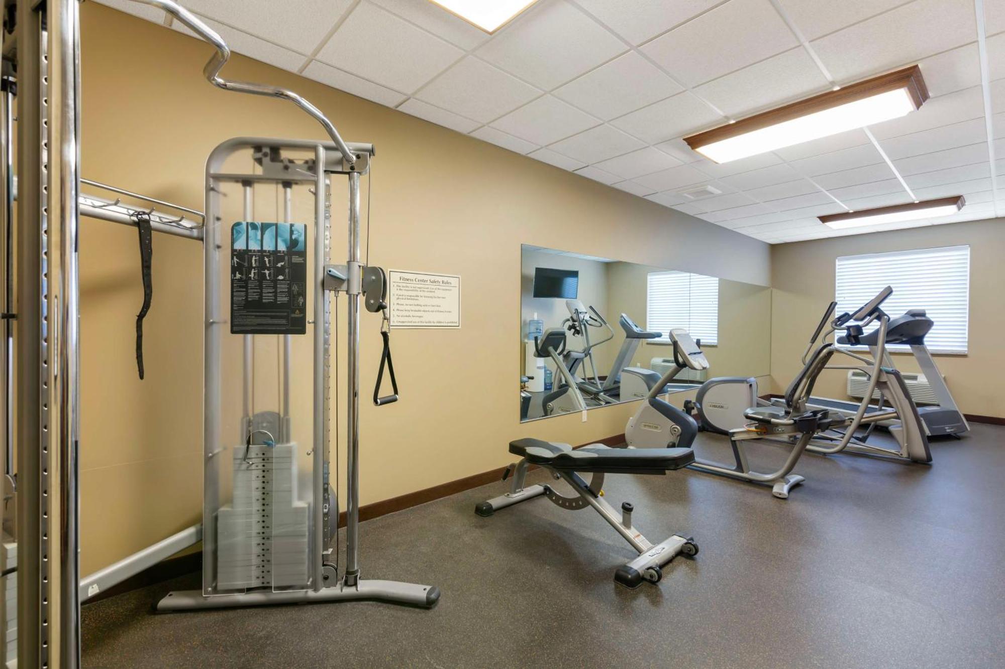 Best Western Golden Prairie Inn And Suites Сидни Екстериор снимка